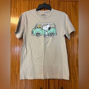 Snoopy Peanuts shirt with VW Van ? Size small